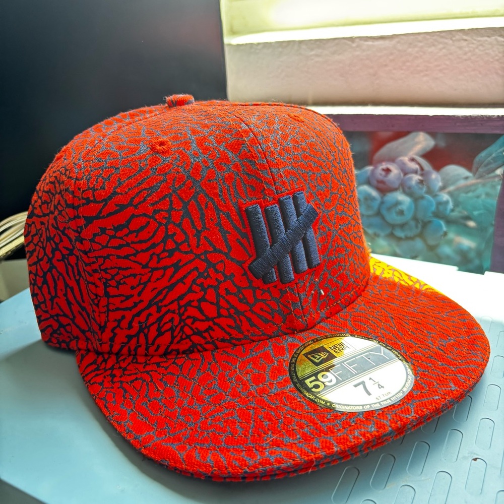 7 1/4 fitted UNDEFEATED x New Era 59FIFTY 🎰 ORANGE & NAVY BLUE